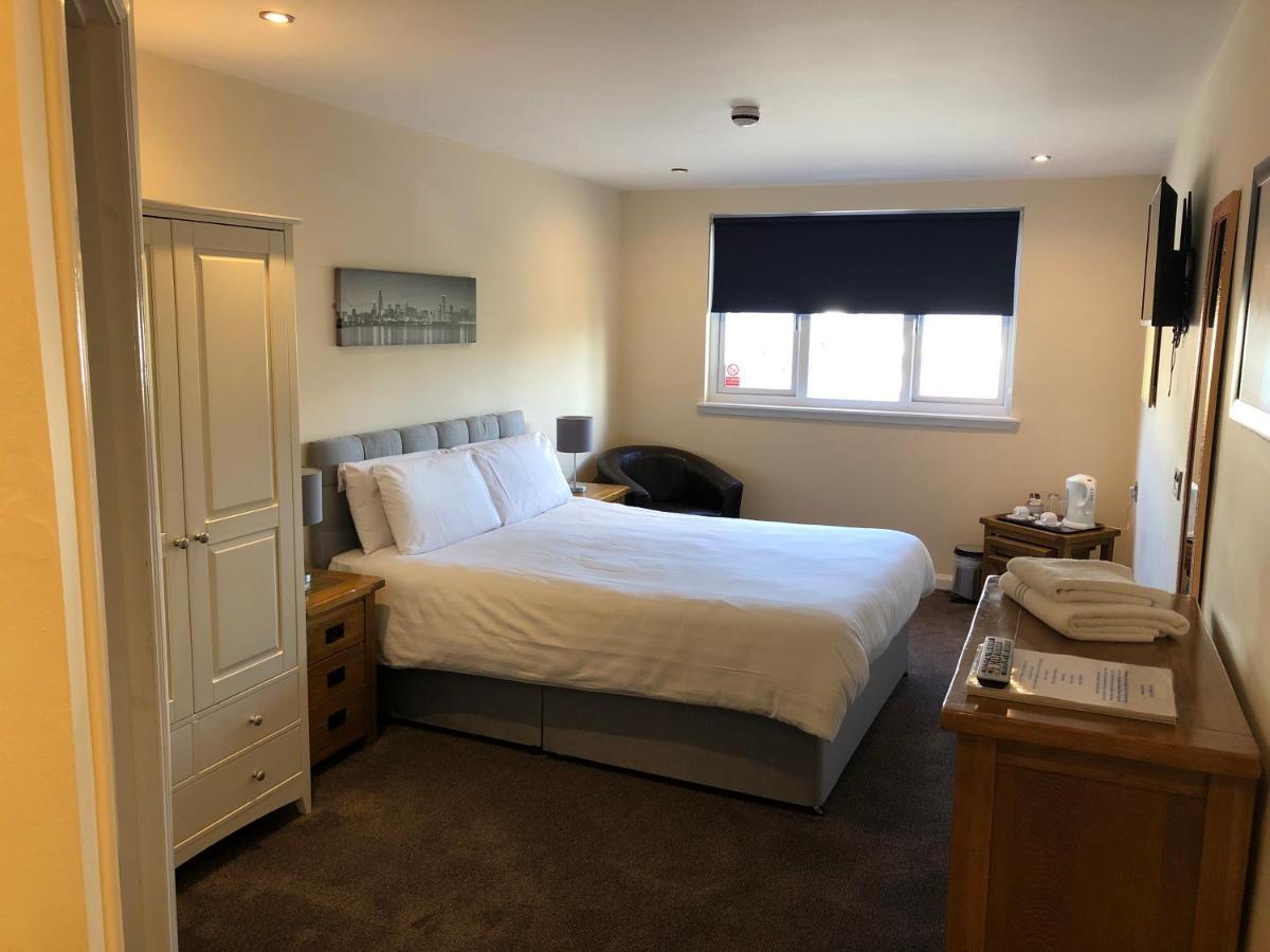 Oyo Douglas Hotel Kilmarnock Kültér fotó
