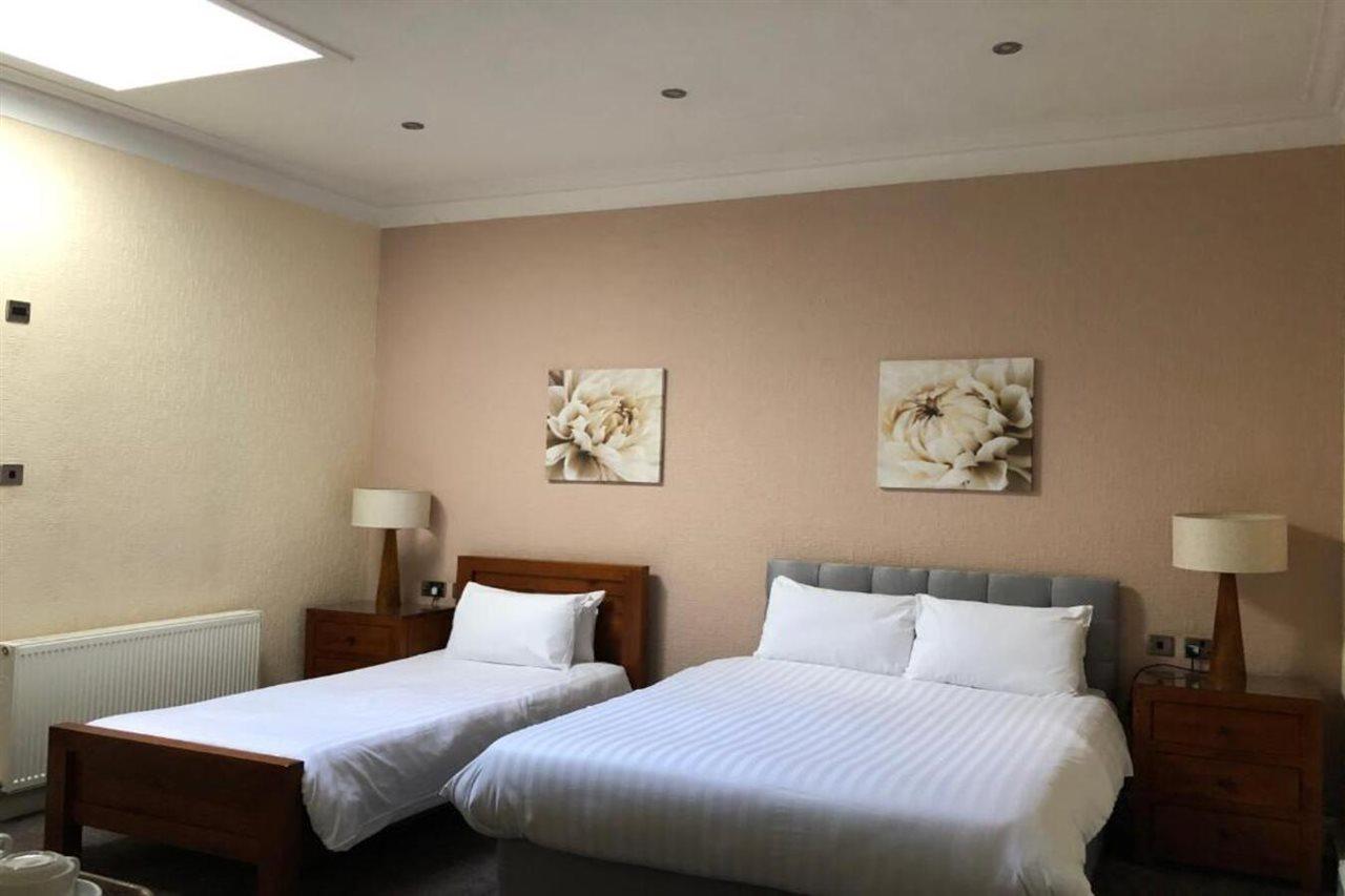 Oyo Douglas Hotel Kilmarnock Kültér fotó