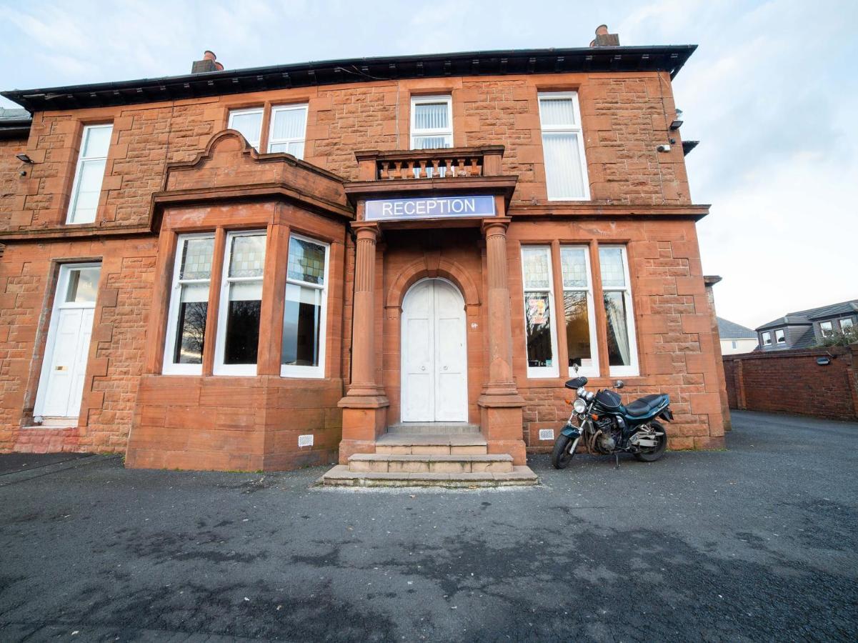 Oyo Douglas Hotel Kilmarnock Kültér fotó