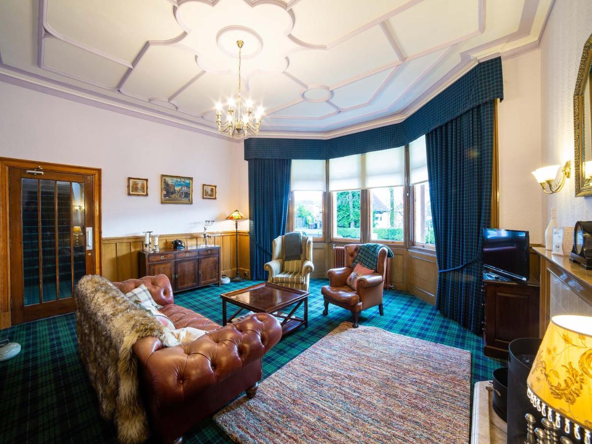 Oyo Douglas Hotel Kilmarnock Kültér fotó